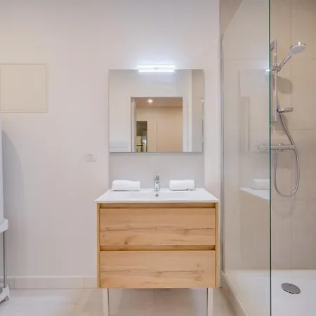 Et Confortable Triangle D'or * בורדו