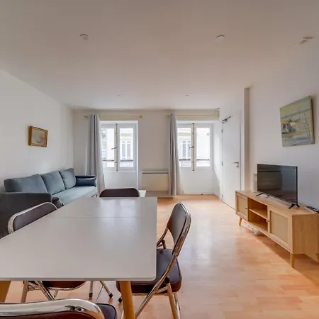 Et Confortable Triangle D'or * בורדו