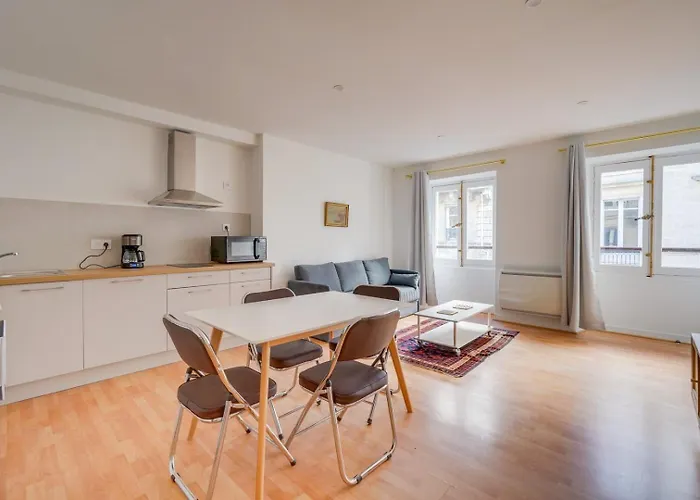 Lejlighed Et Confortable Triangle D'or